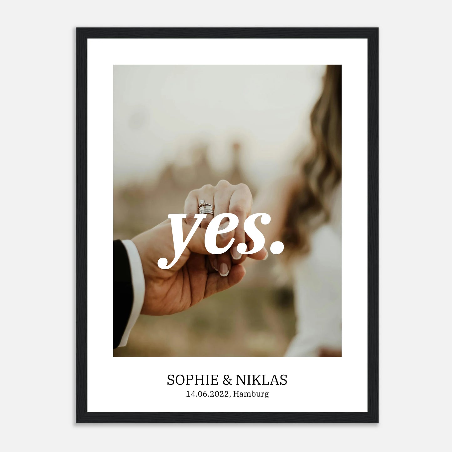 mockup-framed-print-wood-30x40